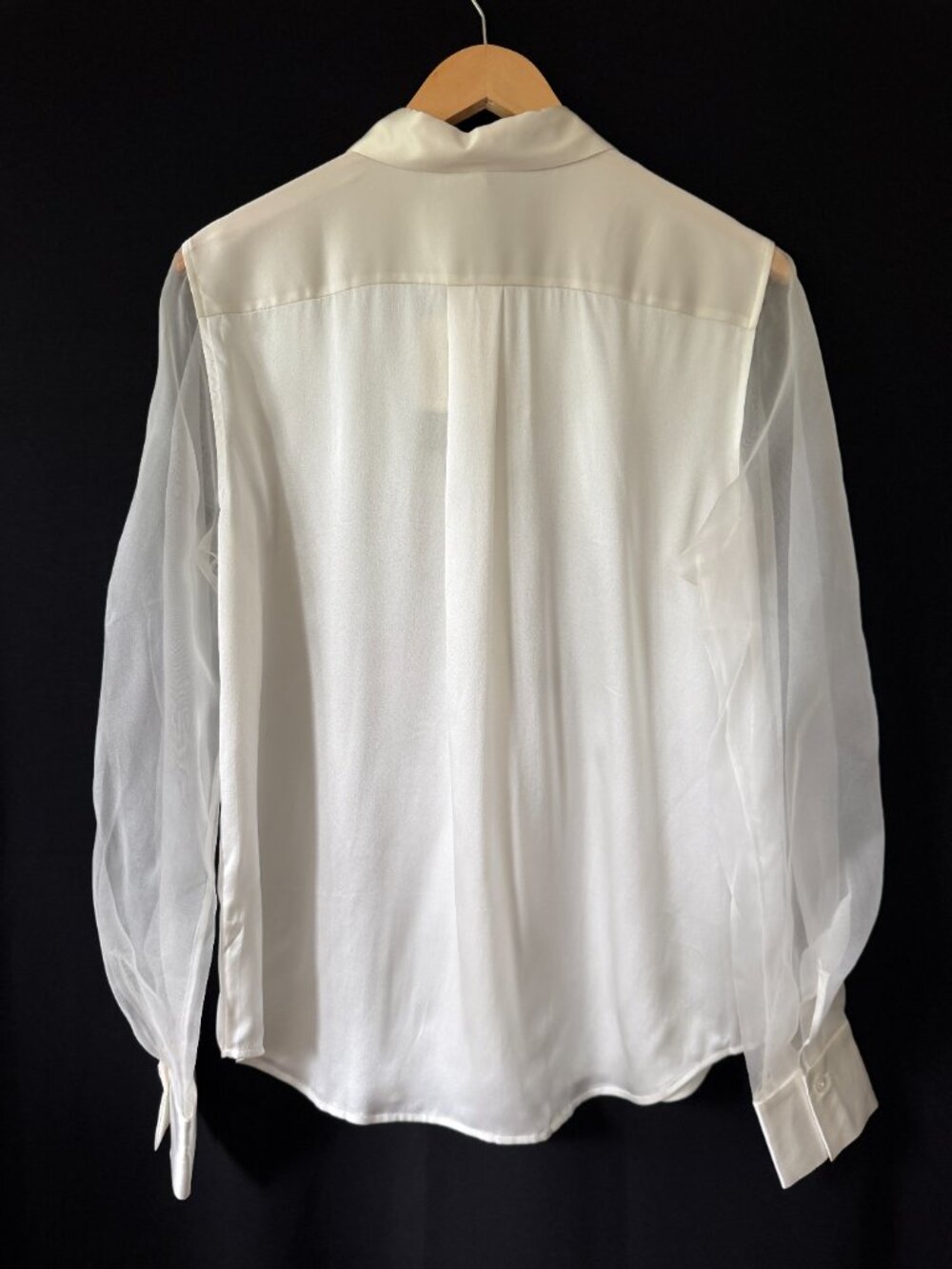 Lilysilk Ethereal Silk Shirt Natural White Satin Sheer Sleeve NWT M - Picture 3 of 8